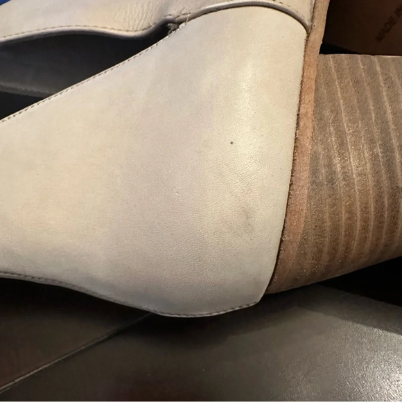 NIB Free People Charm Double V Ankle Boot Ecru/Bone Leather Size 38.5 - Picture 14 of 14